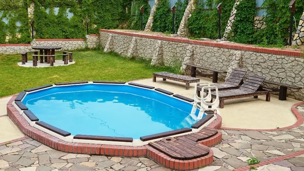 lista de las diez mejores piscinas epicas en el patio trasero